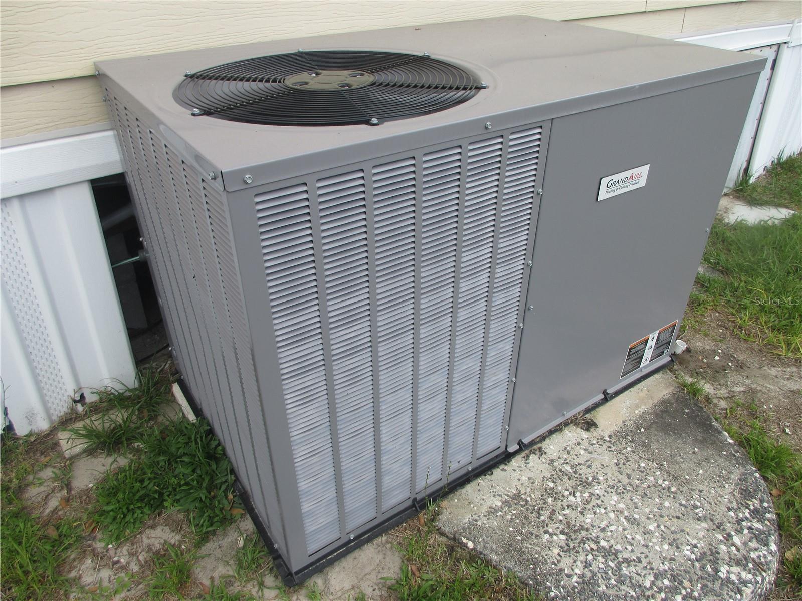 SILVER SPRINGS VILLAGE - Residential