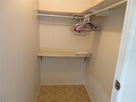 Tiny photo for 2380 SE 174th Court, Silver Springs, FL 34488 (MLS # OM722014)