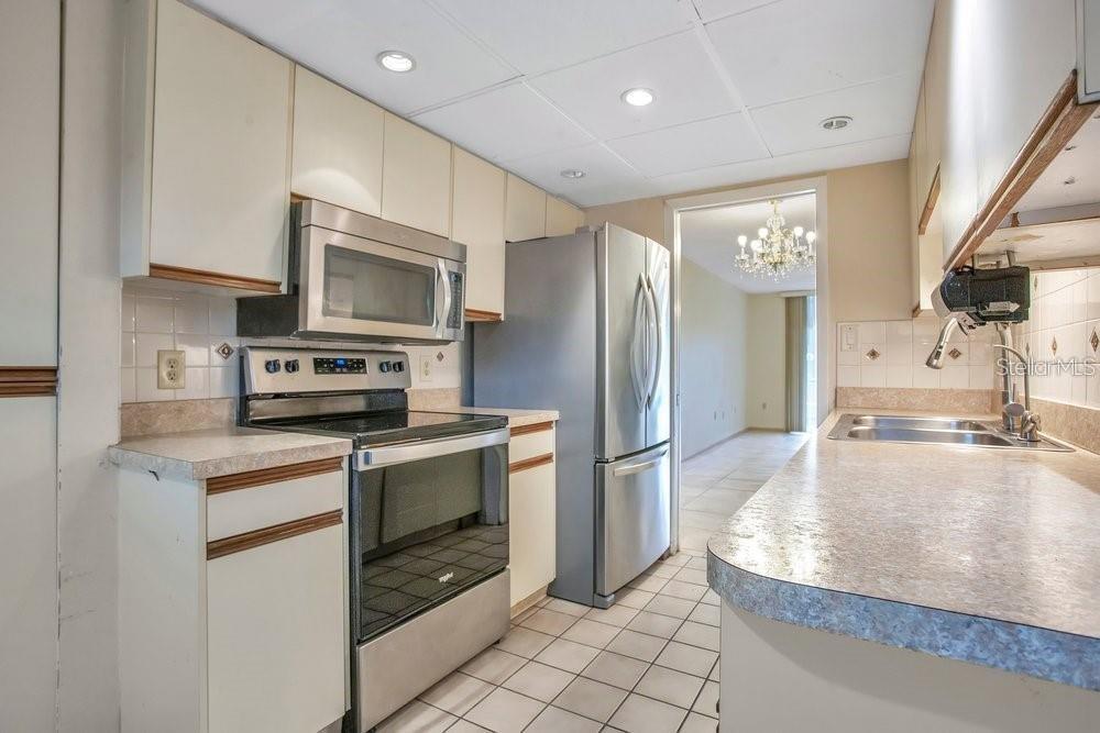 1328 PASADENA AVENUE S 104