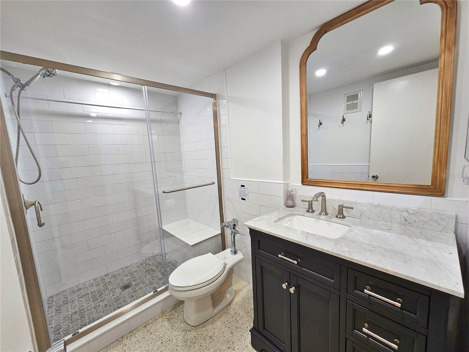SYLVETTE CONDO - Residential Lease
