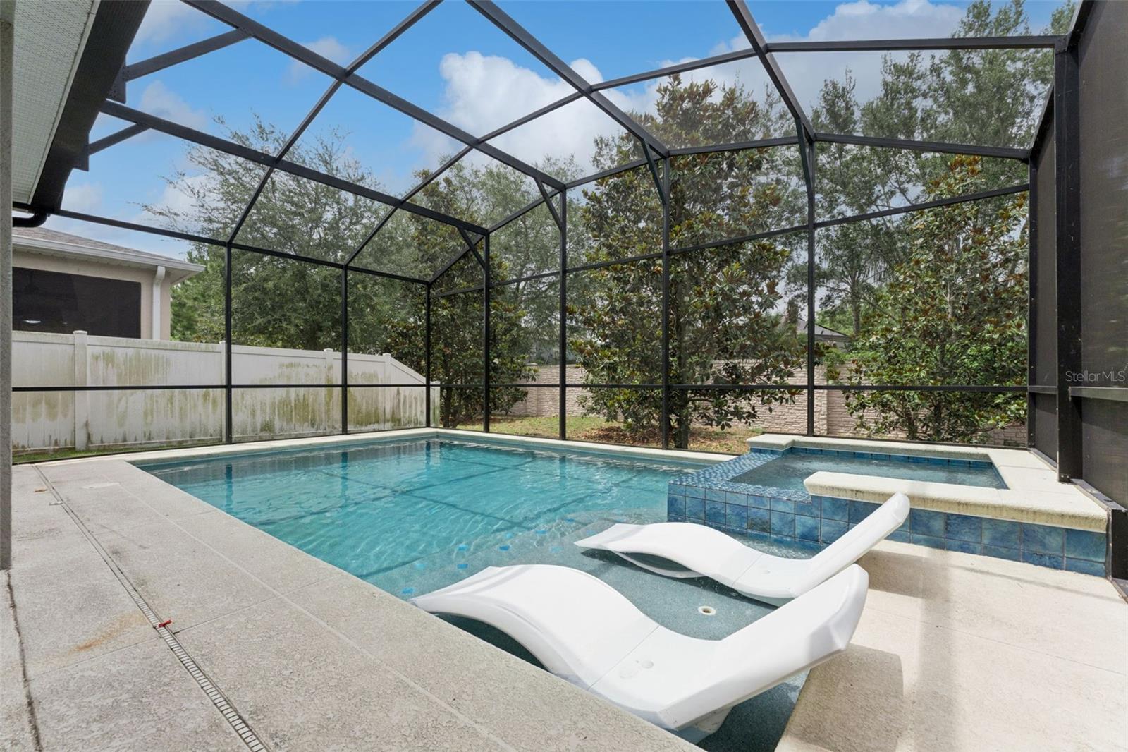 SAN SEBASTIAN RESERVE - Residential