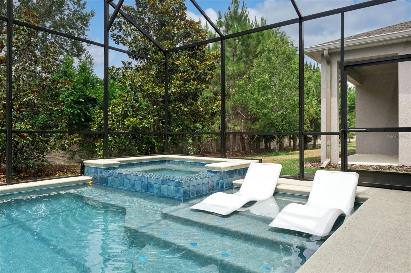 SAN SEBASTIAN RESERVE - Residential