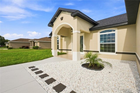 Tiny photo for 10201 SE 68th Court, Belleview, FL 34420 (MLS # OM731164)