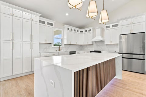 Tiny photo for 10201 SE 68th Court, Belleview, FL 34420 (MLS # OM731164)