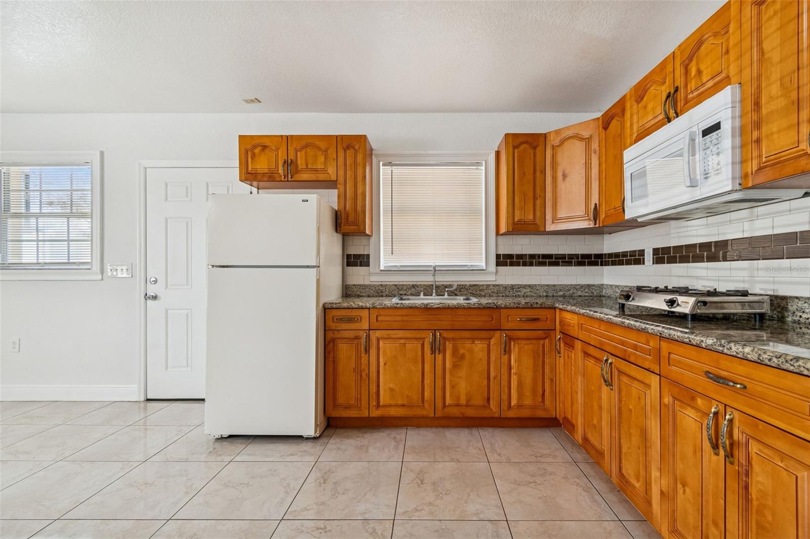 LORRAINE ESTATES - Residential Lease