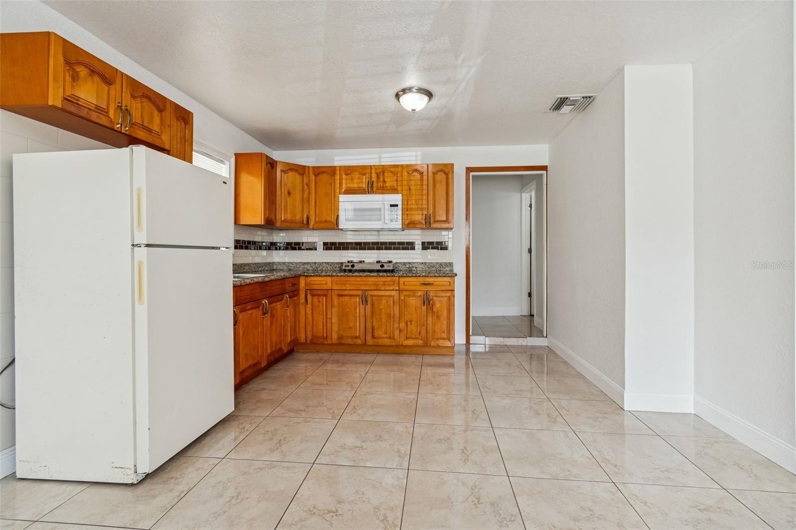 LORRAINE ESTATES - Residential Lease