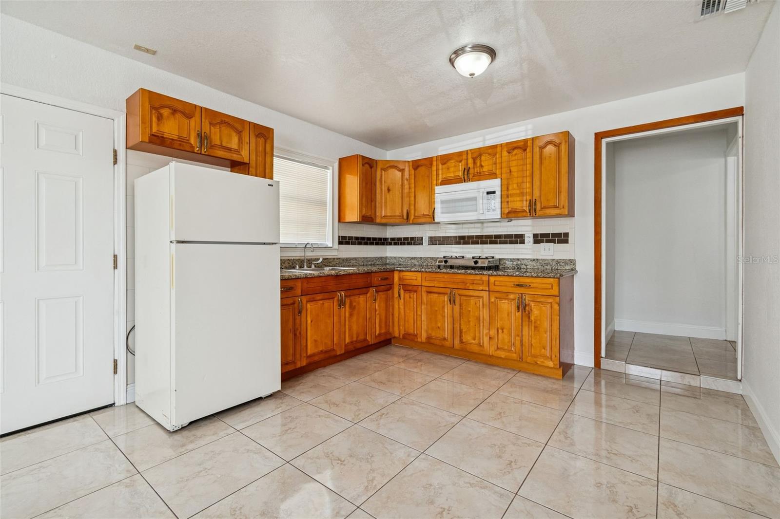 LORRAINE ESTATES - Residential Lease