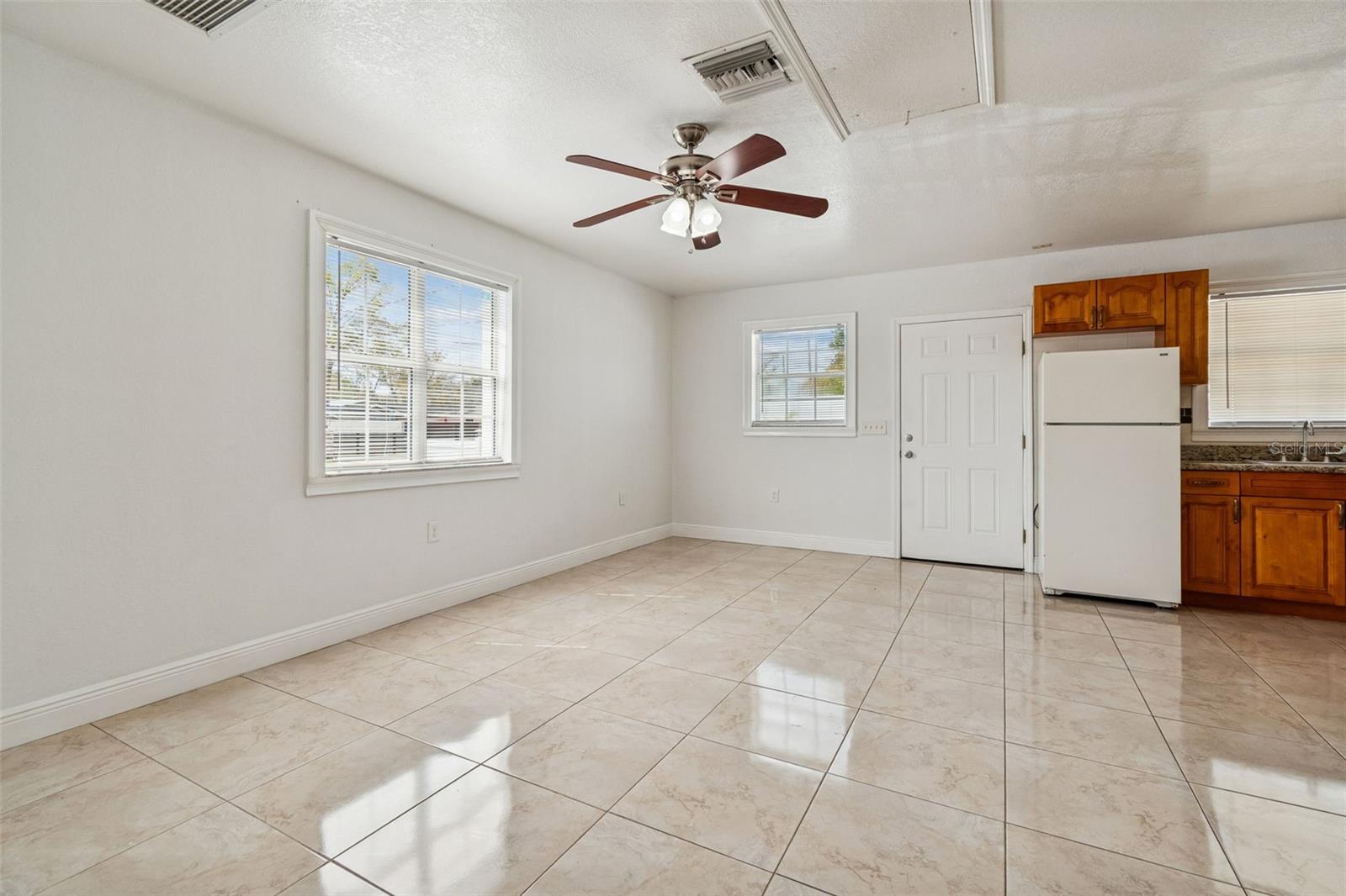 LORRAINE ESTATES - Residential Lease