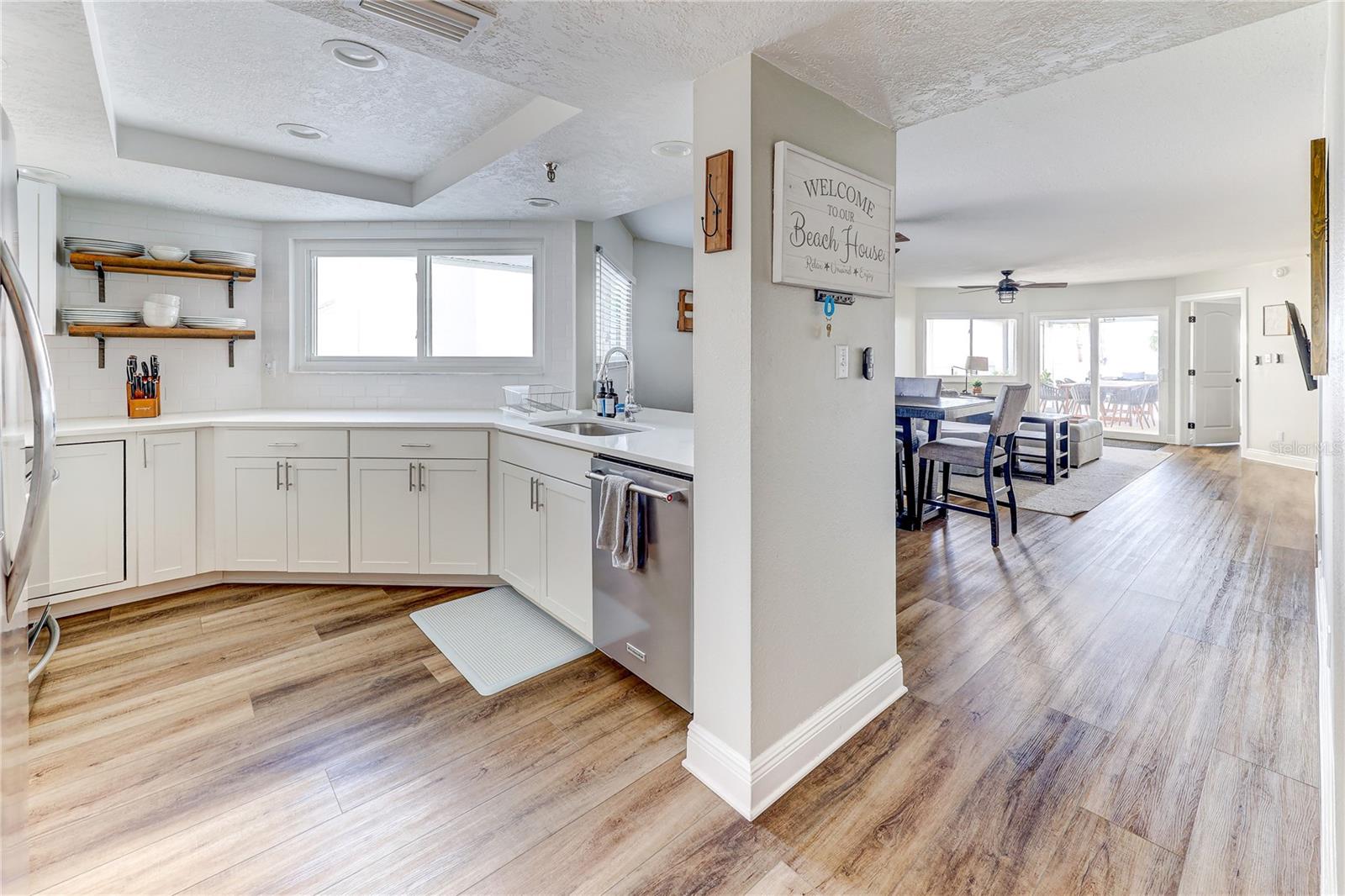 MARINERS LIGHT CONDO - Residential