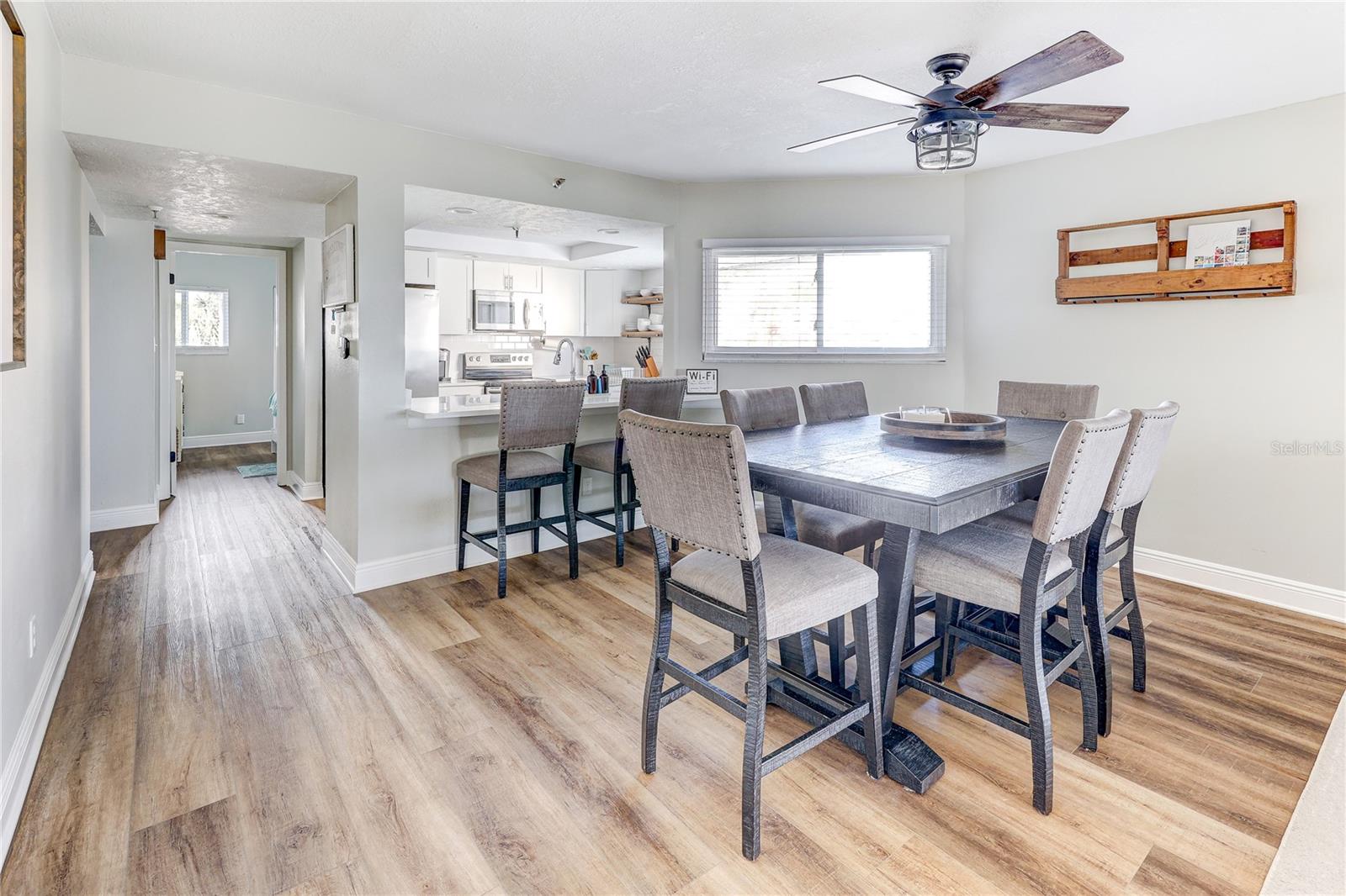 MARINERS LIGHT CONDO - Residential