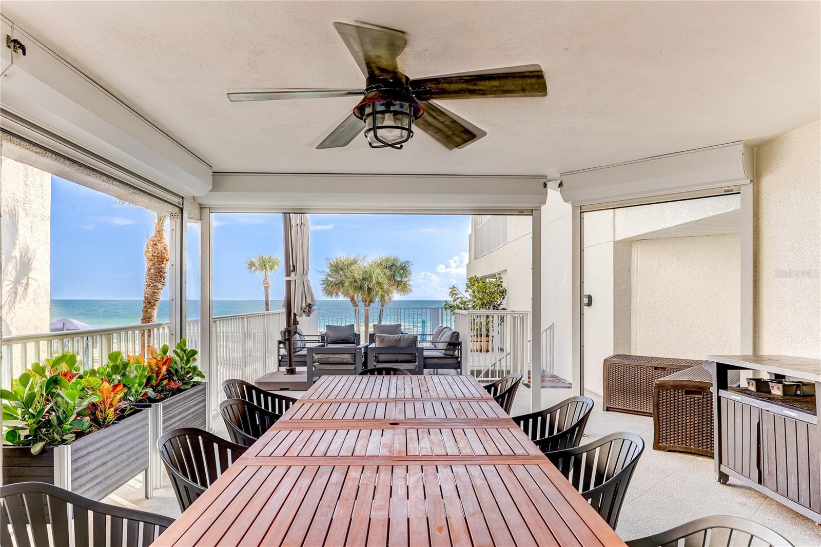 MARINERS LIGHT CONDO - Residential