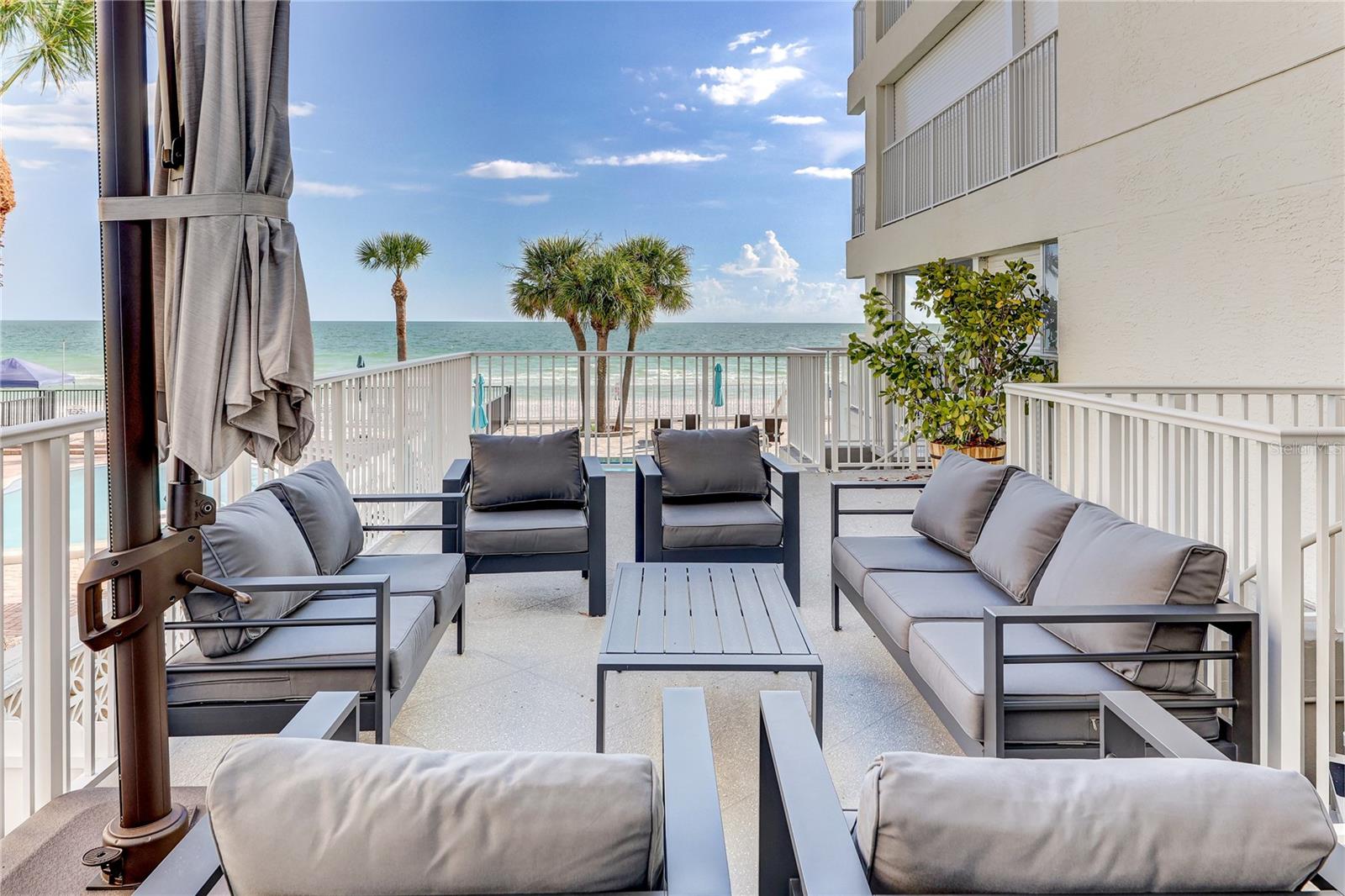 MARINERS LIGHT CONDO - Residential