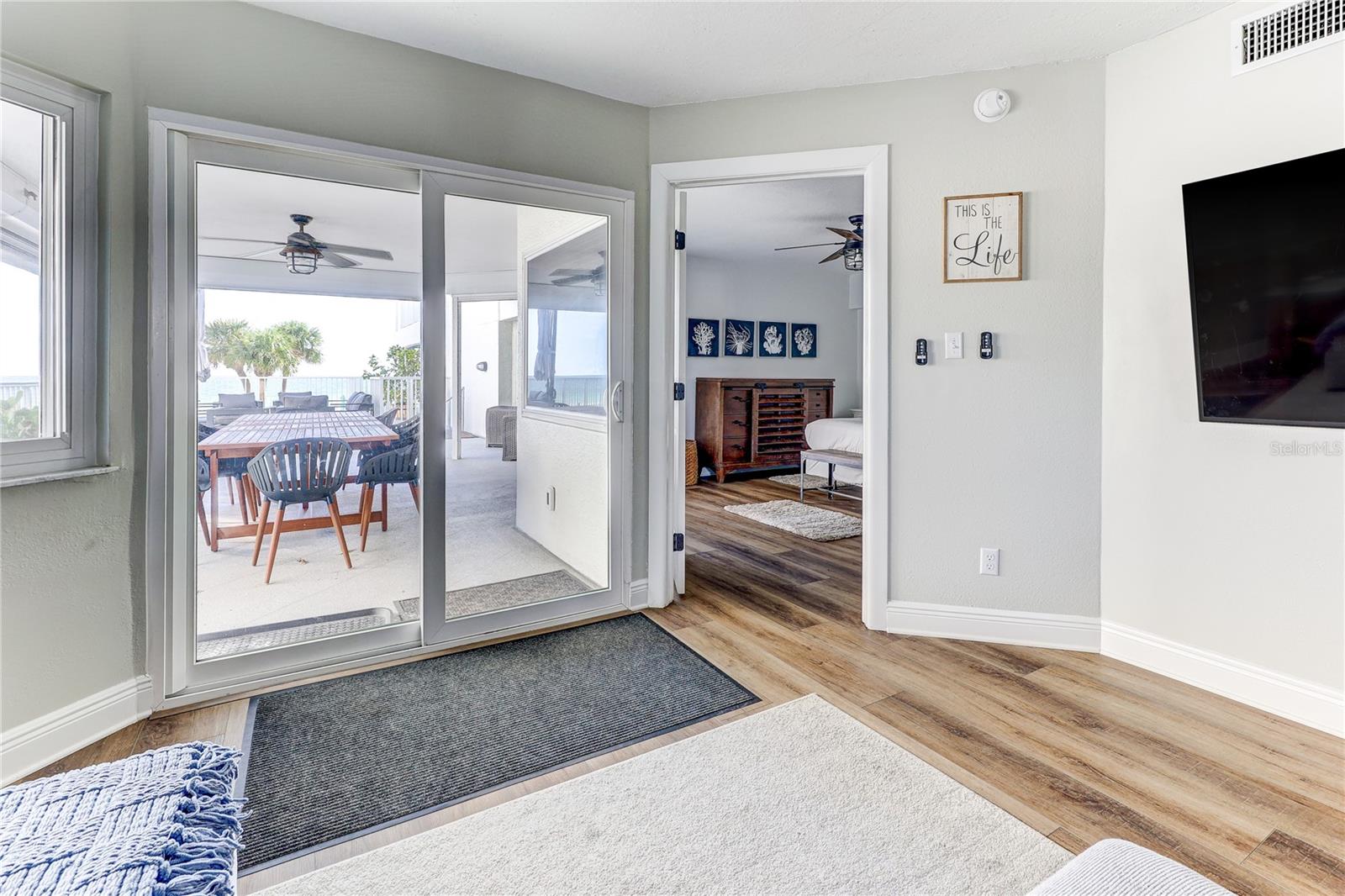 MARINERS LIGHT CONDO - Residential