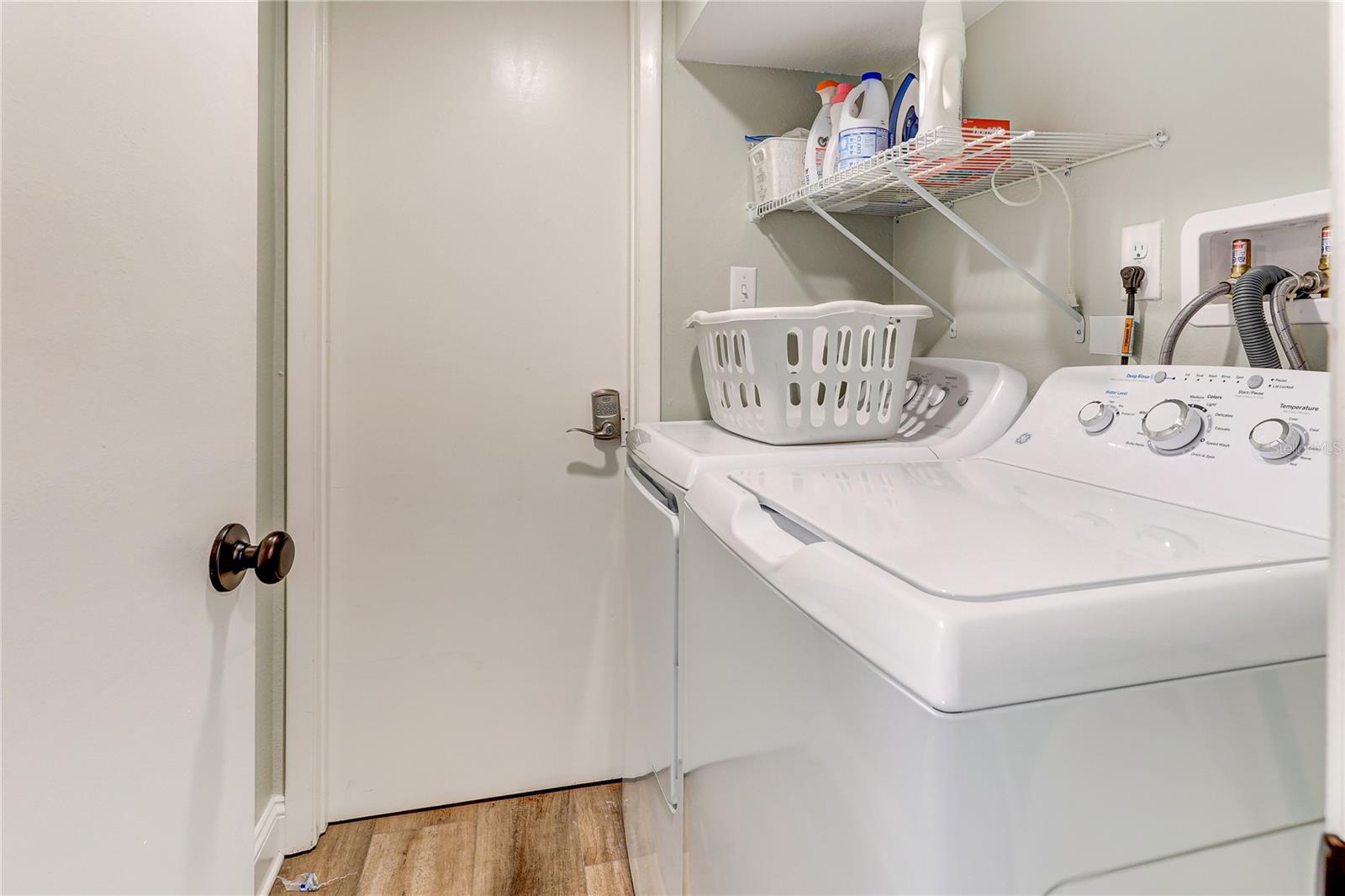 MARINERS LIGHT CONDO - Residential