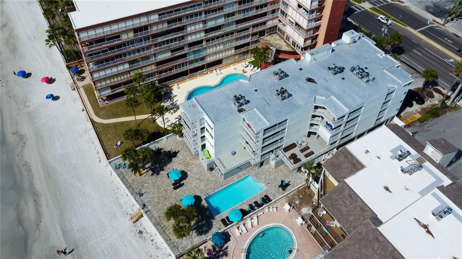MARINERS LIGHT CONDO - Residential