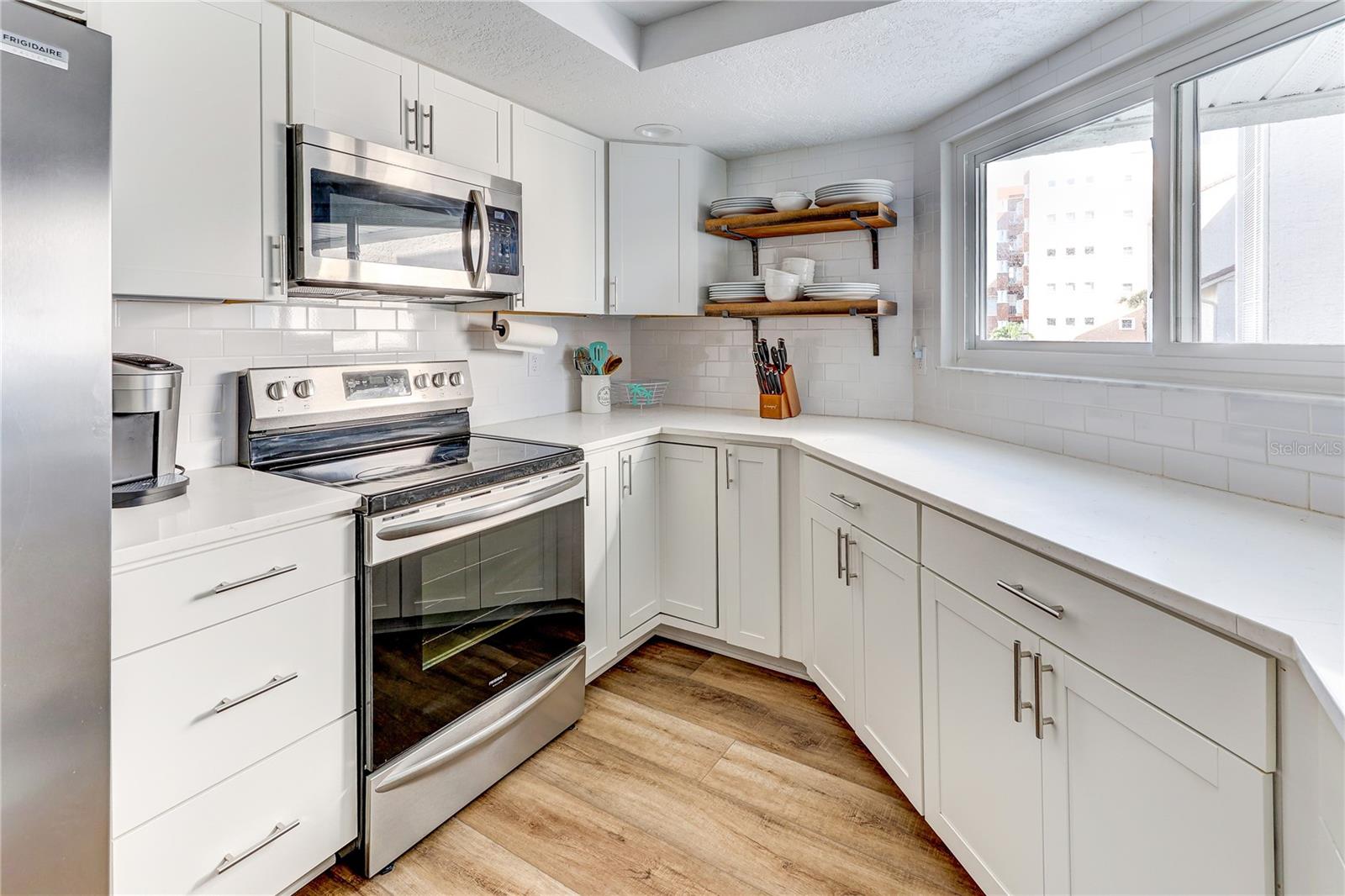 MARINERS LIGHT CONDO - Residential