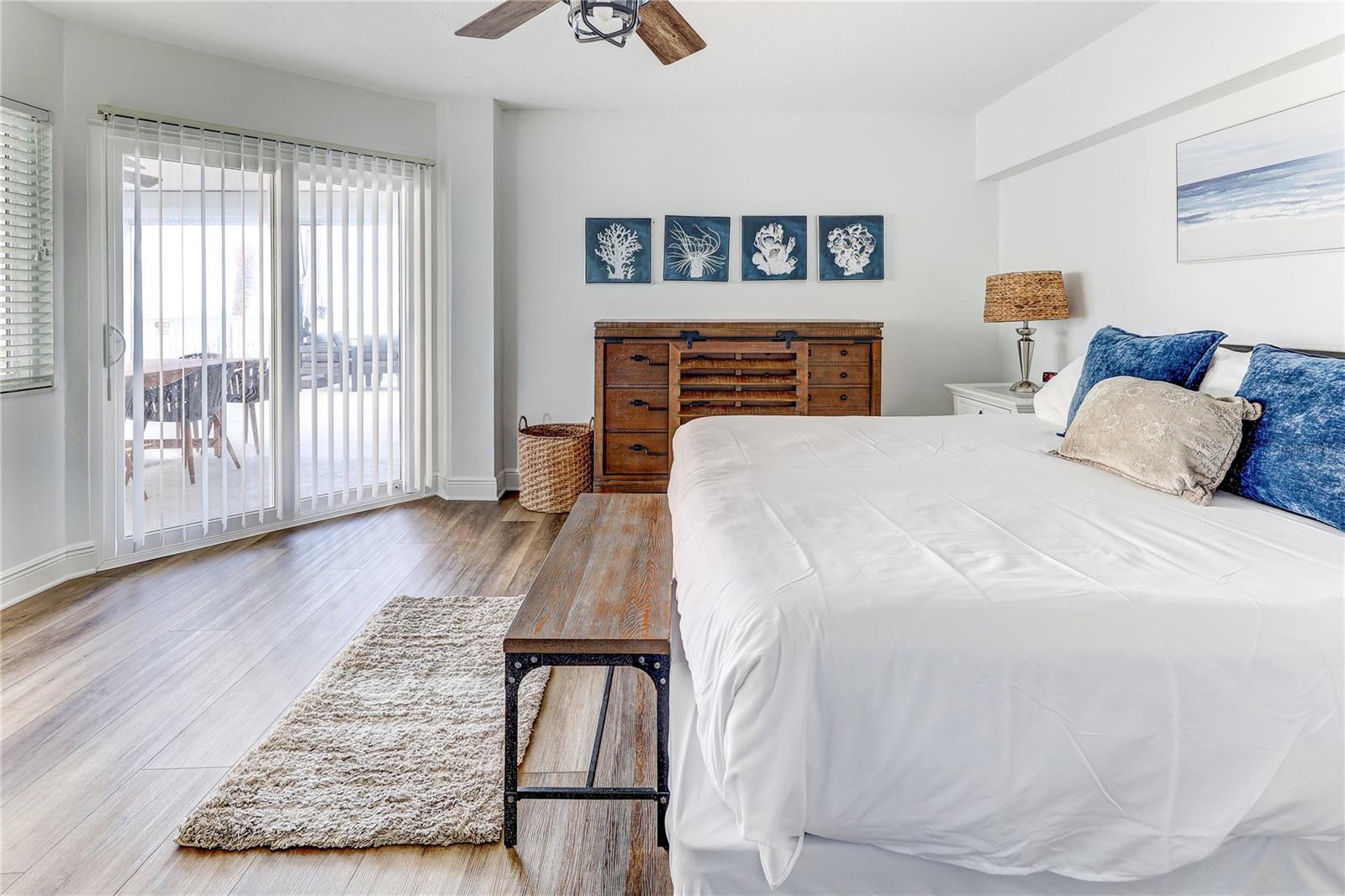 MARINERS LIGHT CONDO - Residential