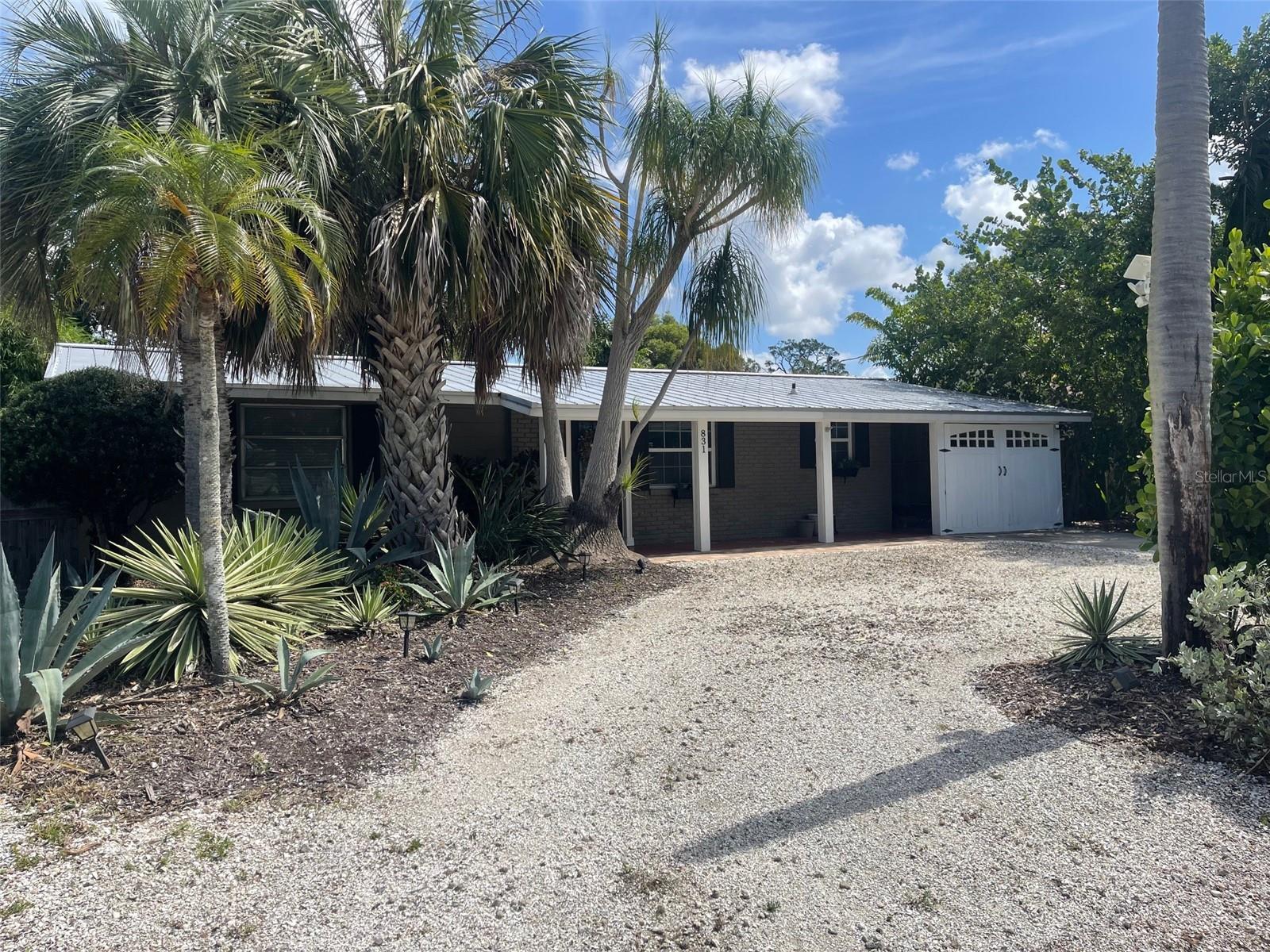 This charming 2-bedroom, 2-bathroom POOL home is situated in Flood Zone X, meaning flood insurance is not mandatory. It boasts a lovely fenced backyard and is conveniently located near all essential amenities.
Recent updates include Hot water heater and dishwasher (2023), New weatherhead (2023), New turf and firepit with paver patio (2024), New A/C 2025. The home is just a short distance from a kayak launch into Sarasota Bay and directly down 40th Street to the Charles Hegener Memorial Nature Walk. It’s also close to attractions such as Jungle Gardens, the Asolo Theater, Sarasota International Airport, the Ringling Museum of Art, New College, USF, and Downtown Sarasota. Plus, the home did NOT flood during last year’s hurricanes.
There are NO deed restrictions. The IBISSA Homeowners Association is voluntary, with an optional annual fee of $50.