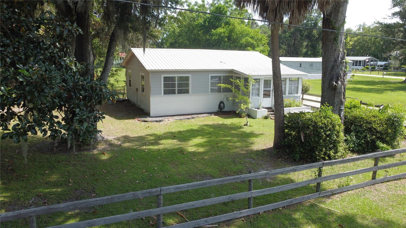 2995 NE 97TH STREET ROAD