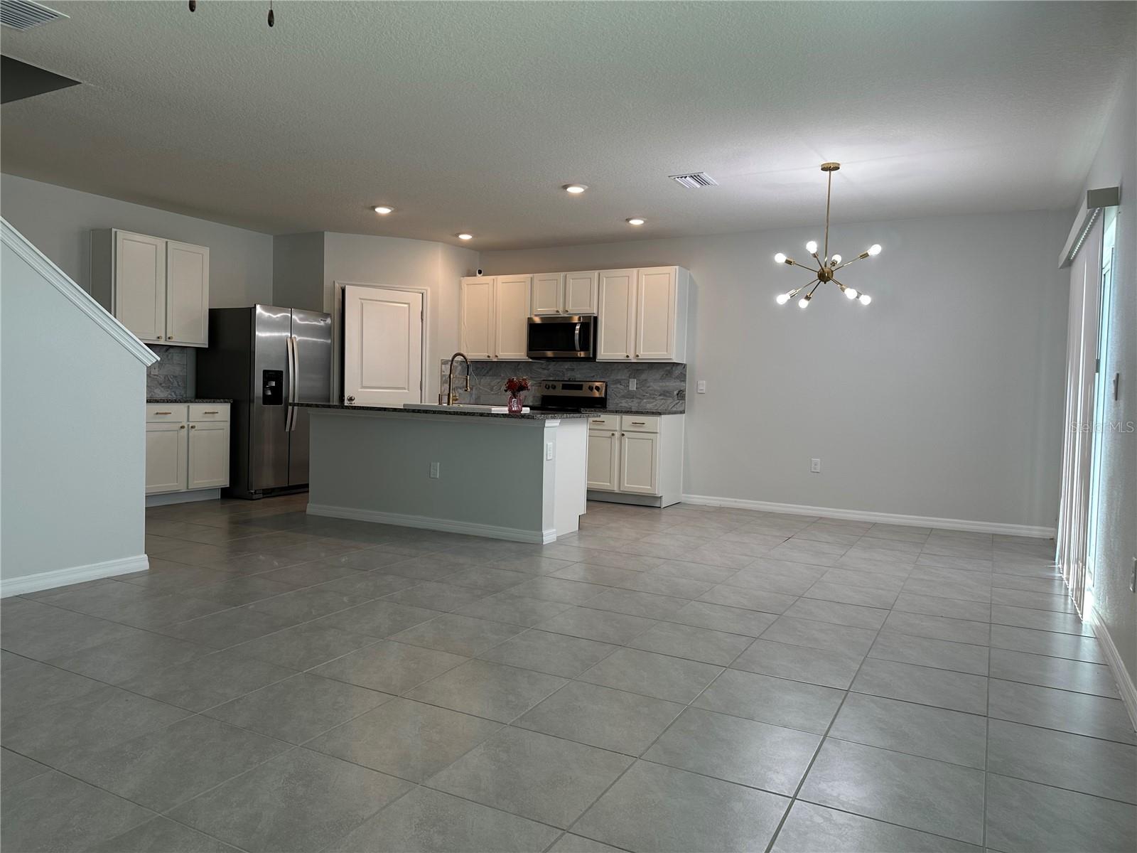 JOHNSON POINTE - Residential Lease