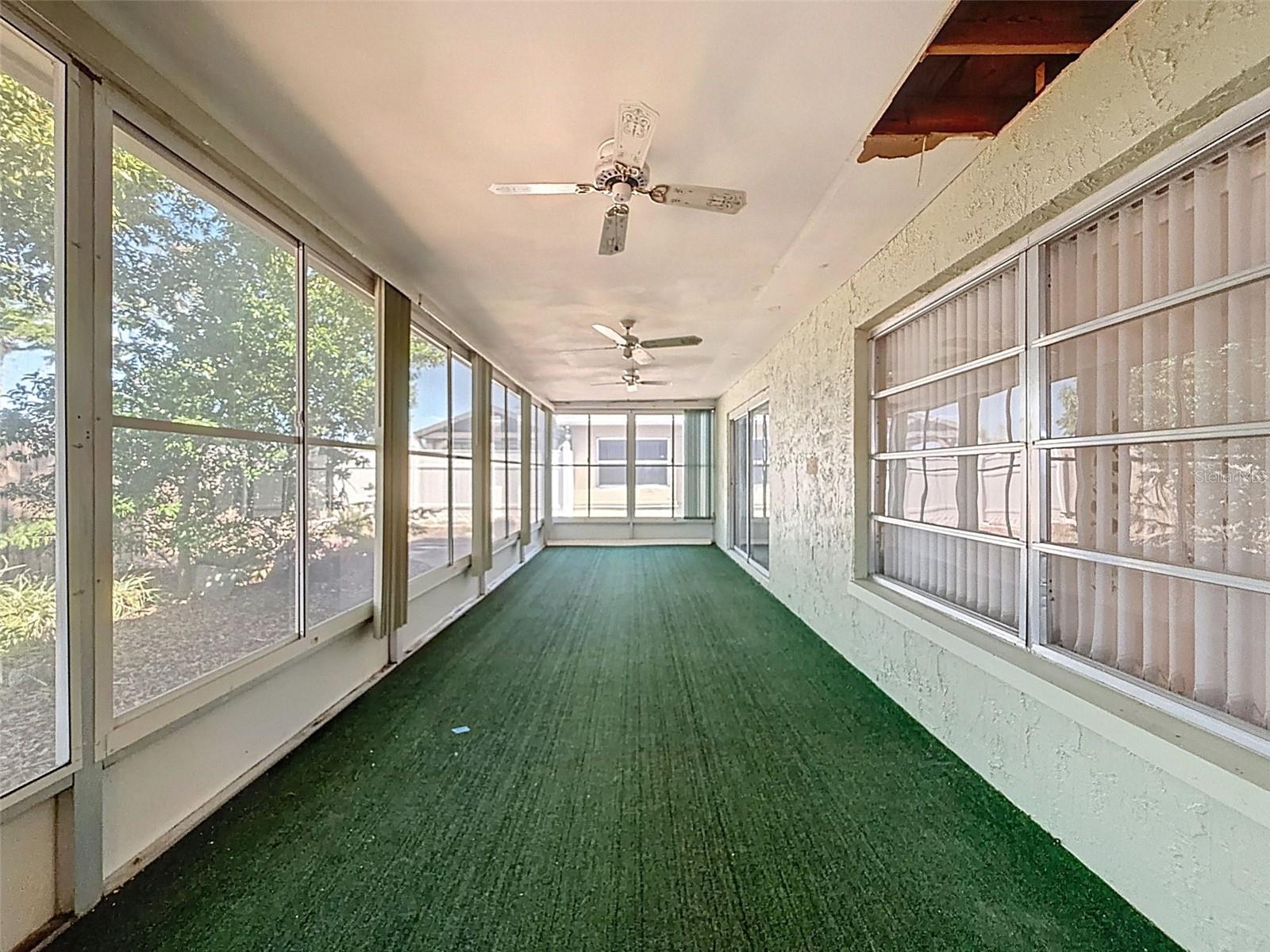 THE LAKES - Residential