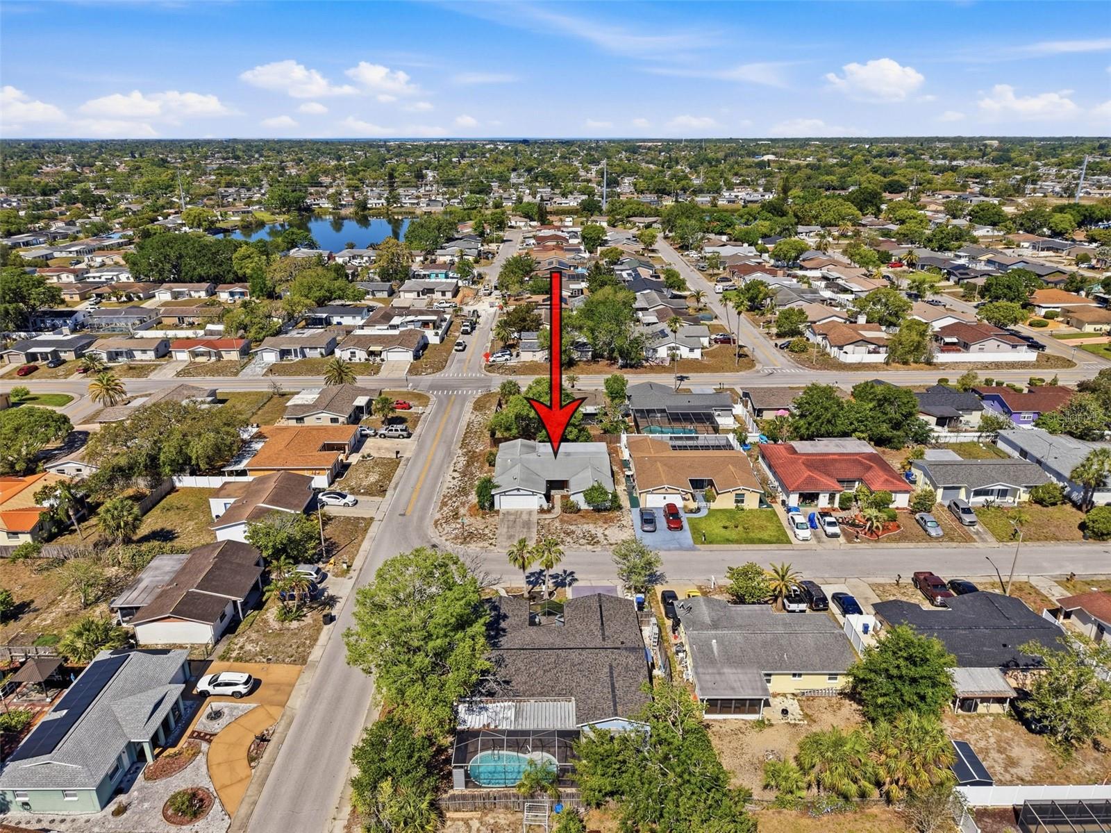 THE LAKES - Residential