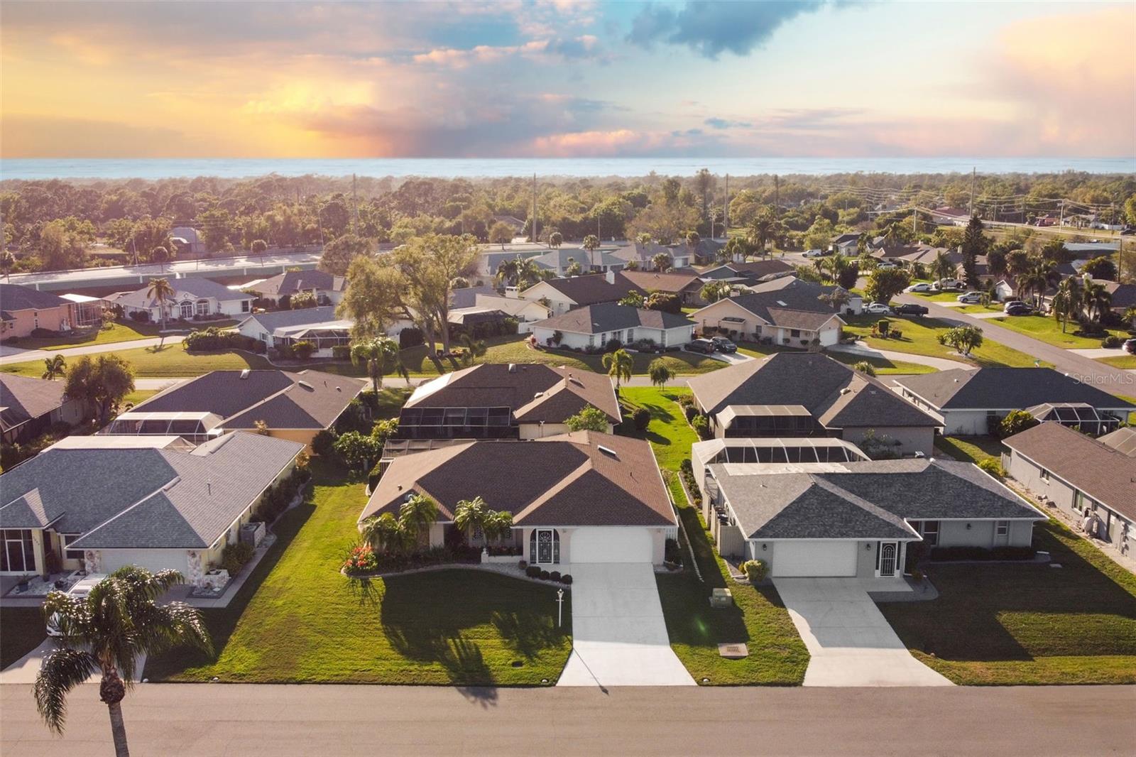 GULF VIEW ESTATES - Residential Lease