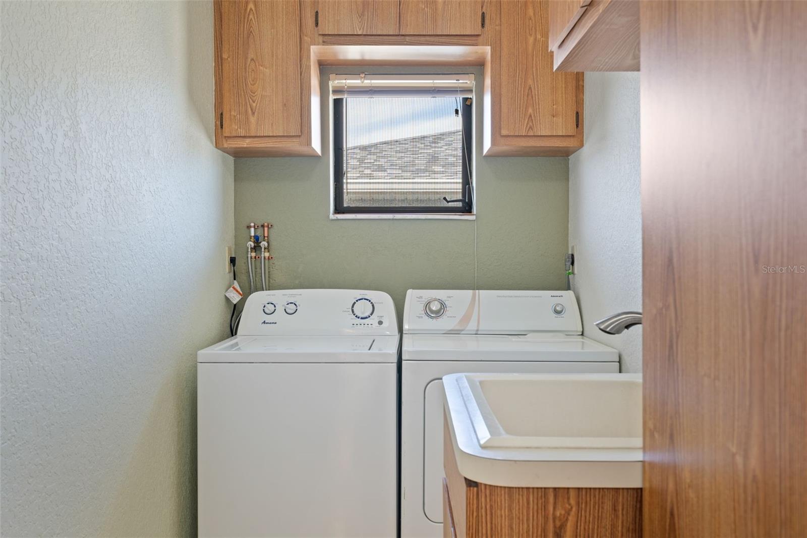 GULF VIEW ESTATES - Residential Lease