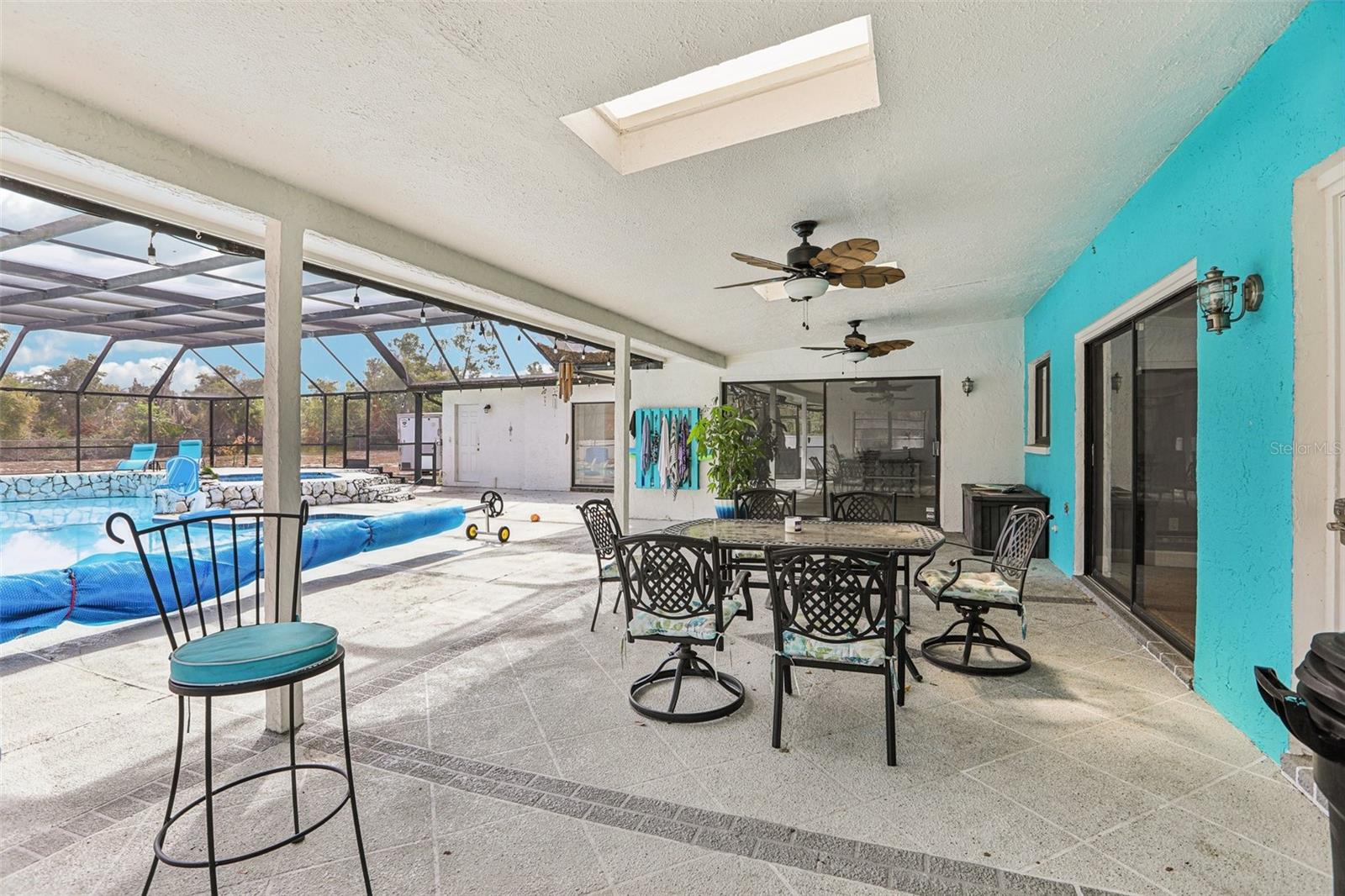 BLOOMINGDALE SEC F UNIT 2 - Residential