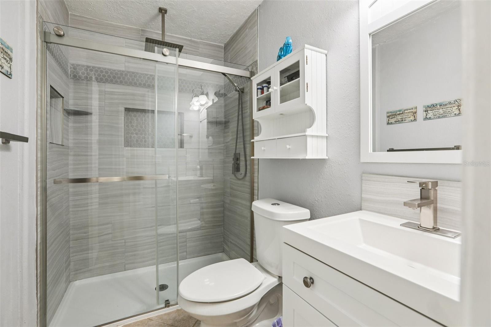 BLOOMINGDALE SEC F UNIT 2 - Residential