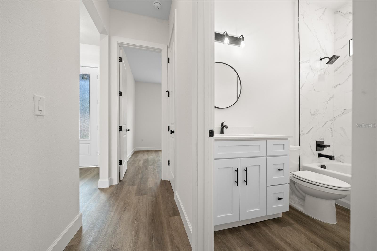 CITRUS SPGS UNIT 08 - Residential Lease