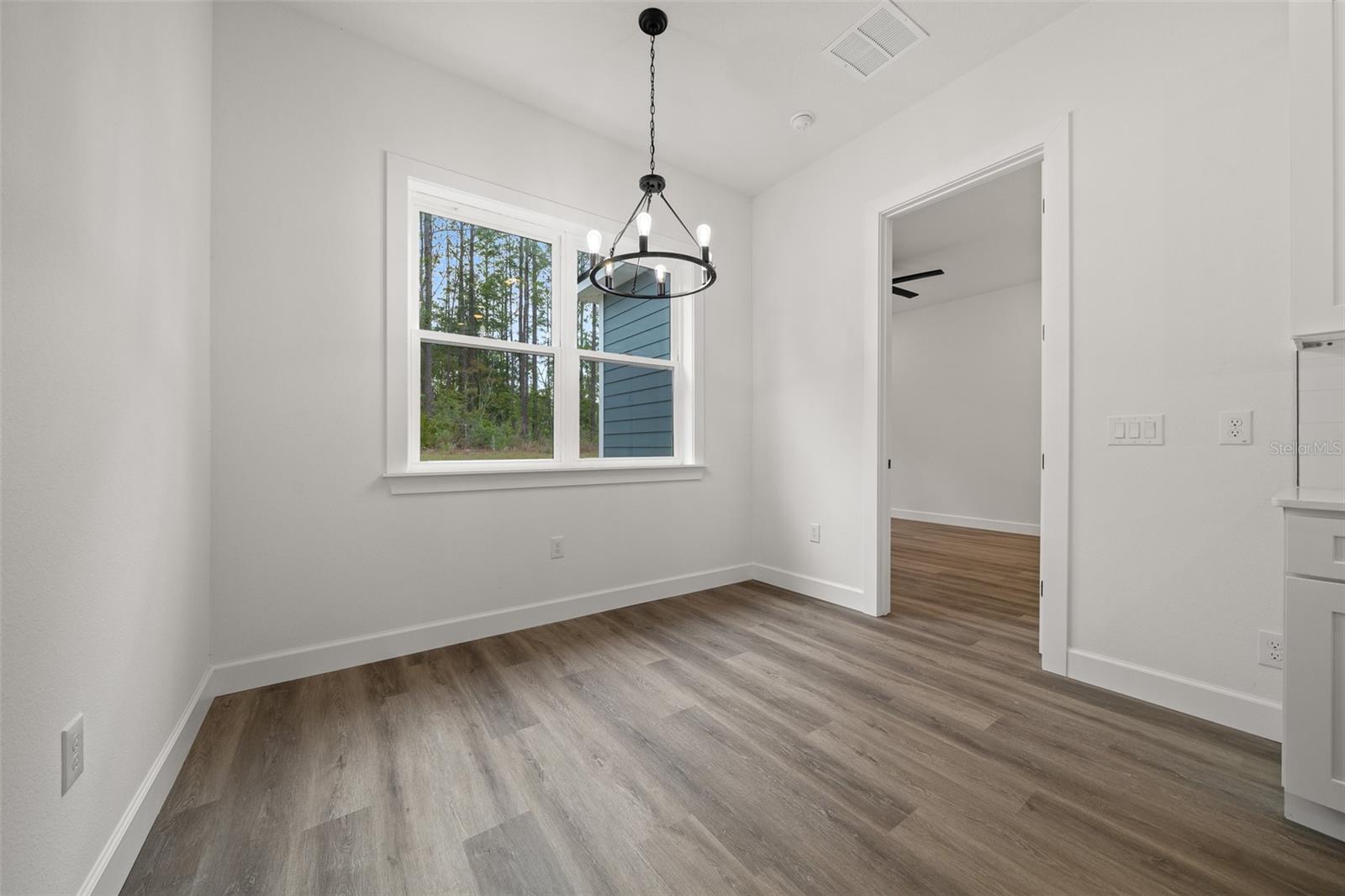 CITRUS SPGS UNIT 08 - Residential Lease