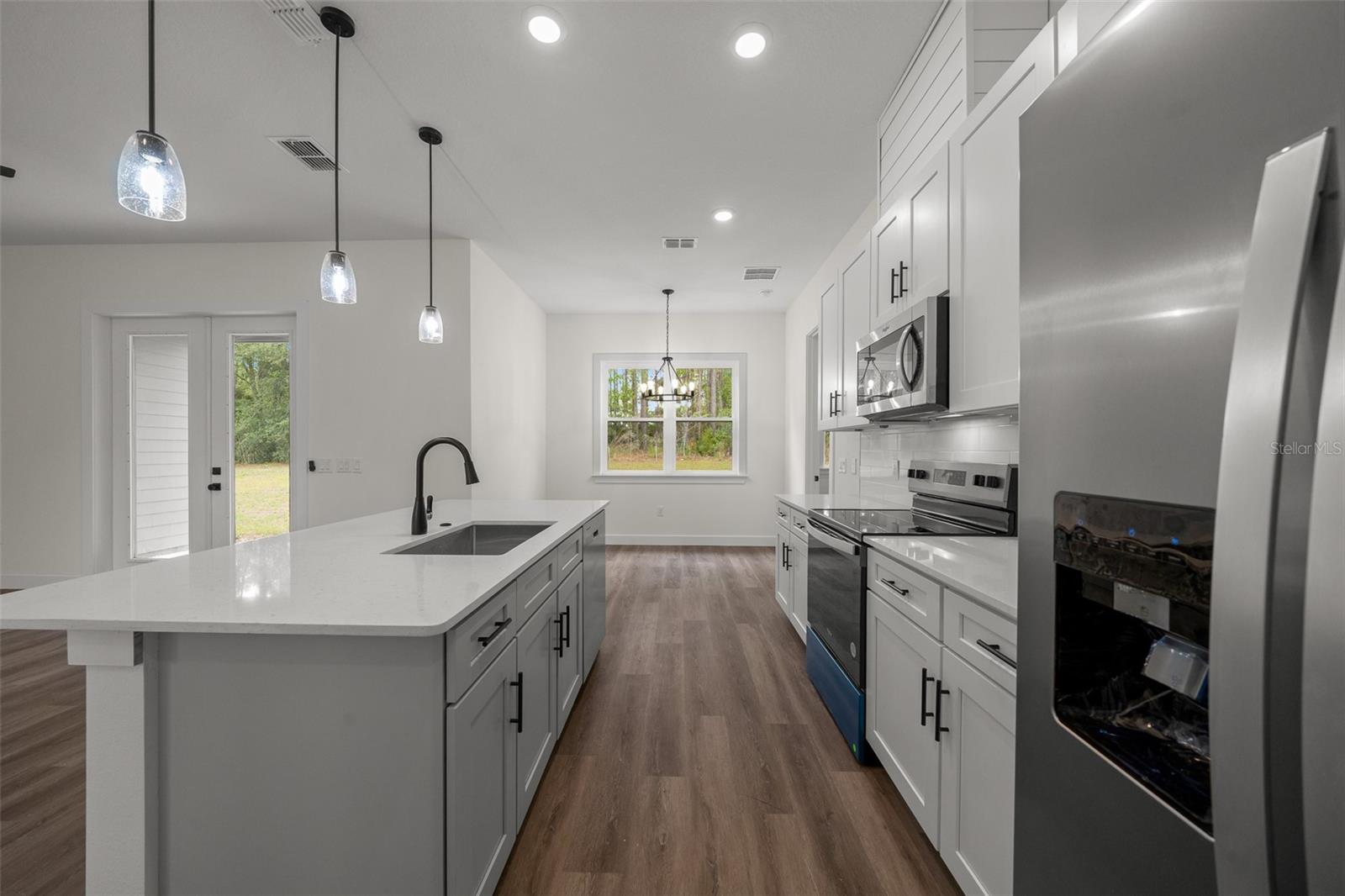 CITRUS SPGS UNIT 08 - Residential Lease