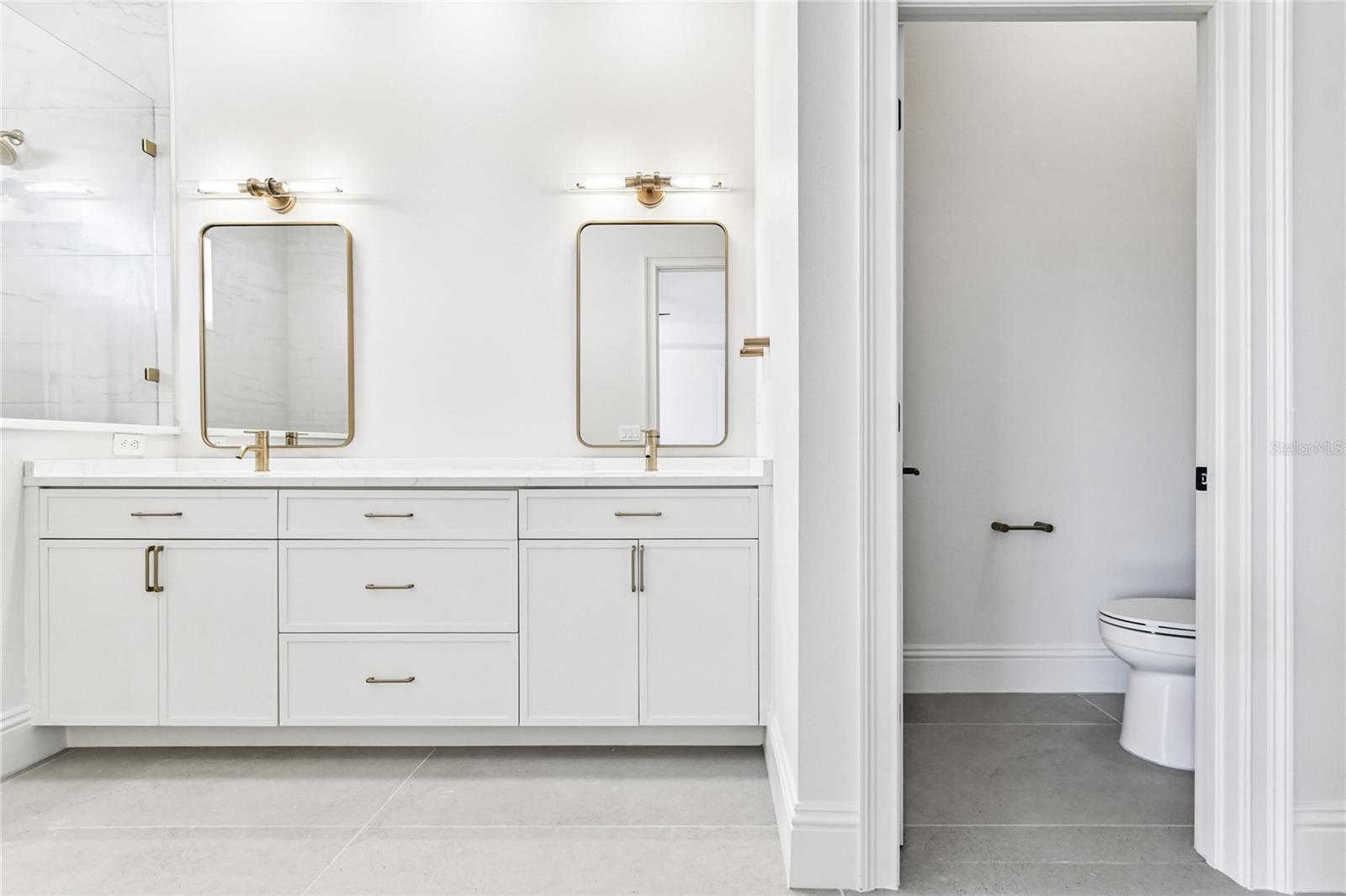 HIDDEN CREEK AT LAKEWOOD RANCH - Residential