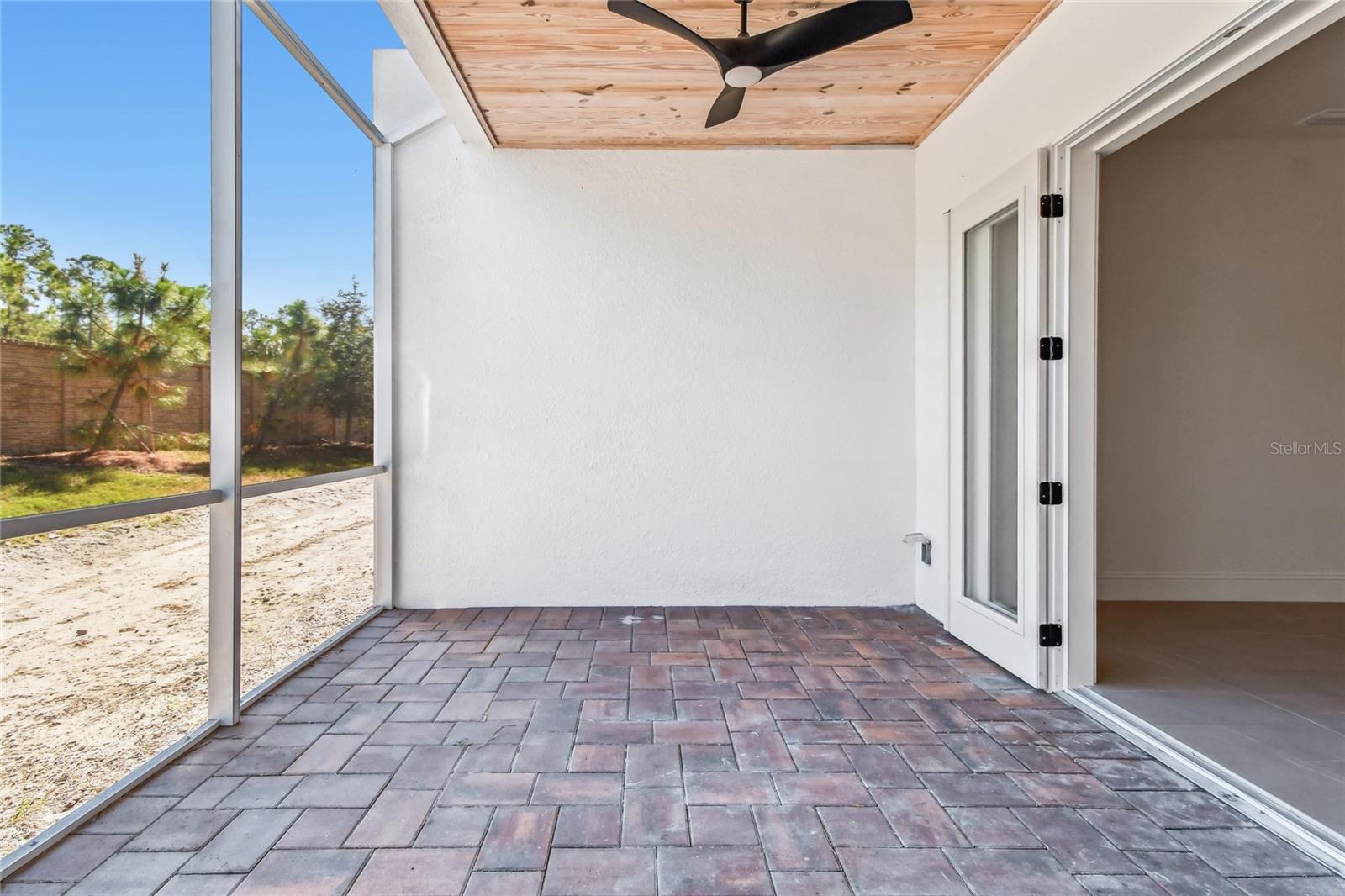 HIDDEN CREEK AT LAKEWOOD RANCH - Residential