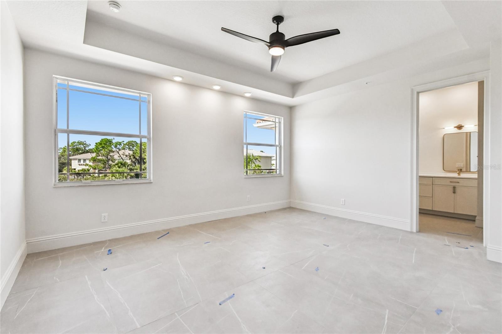 HIDDEN CREEK AT LAKEWOOD RANCH - Residential