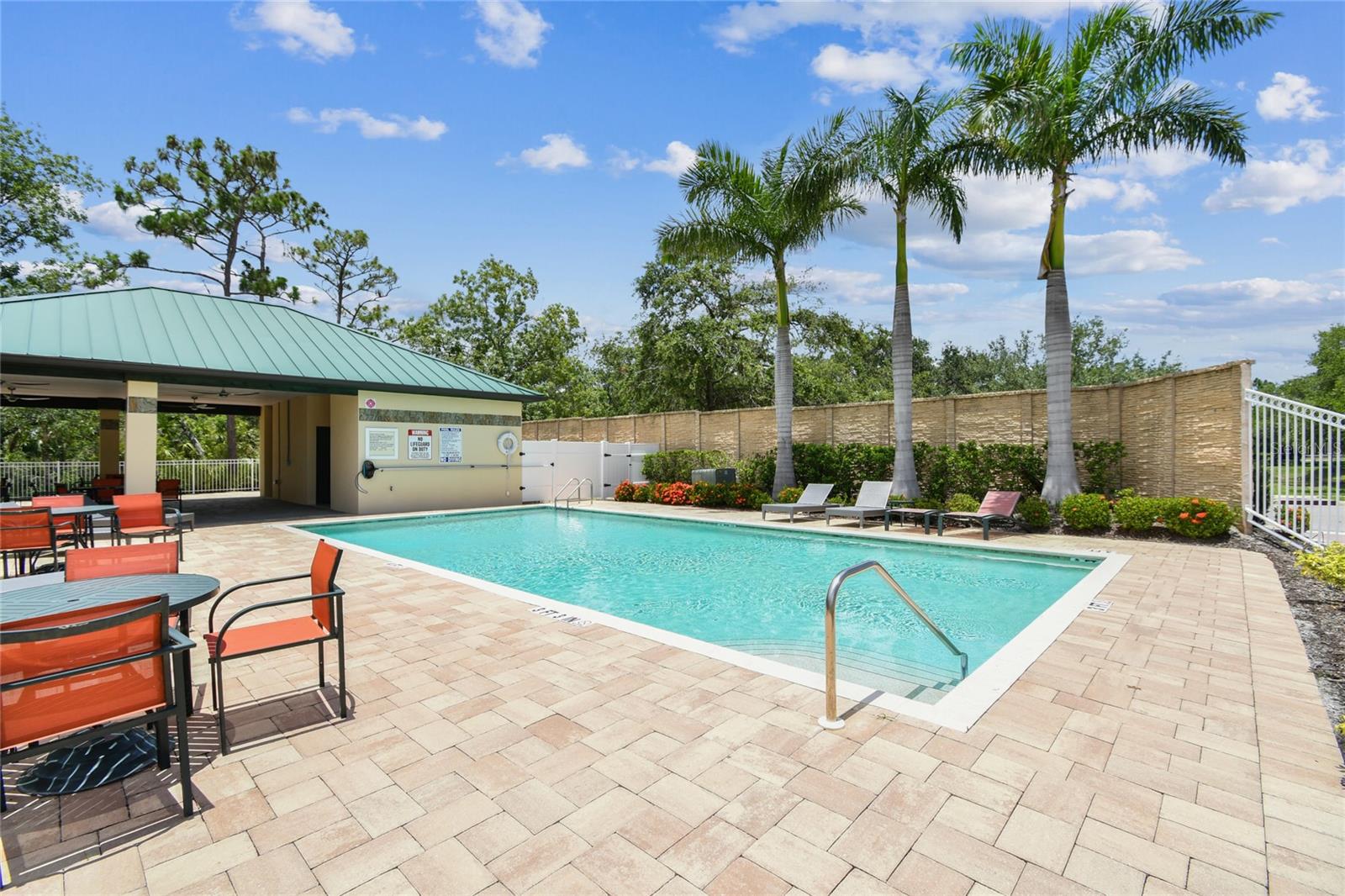 HIDDEN CREEK AT LAKEWOOD RANCH - Residential