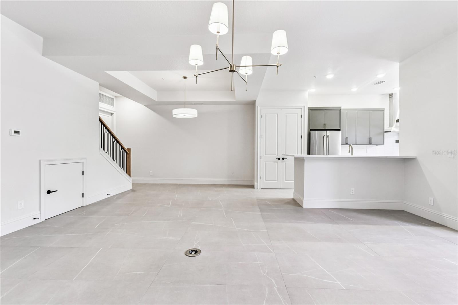 HIDDEN CREEK AT LAKEWOOD RANCH - Residential