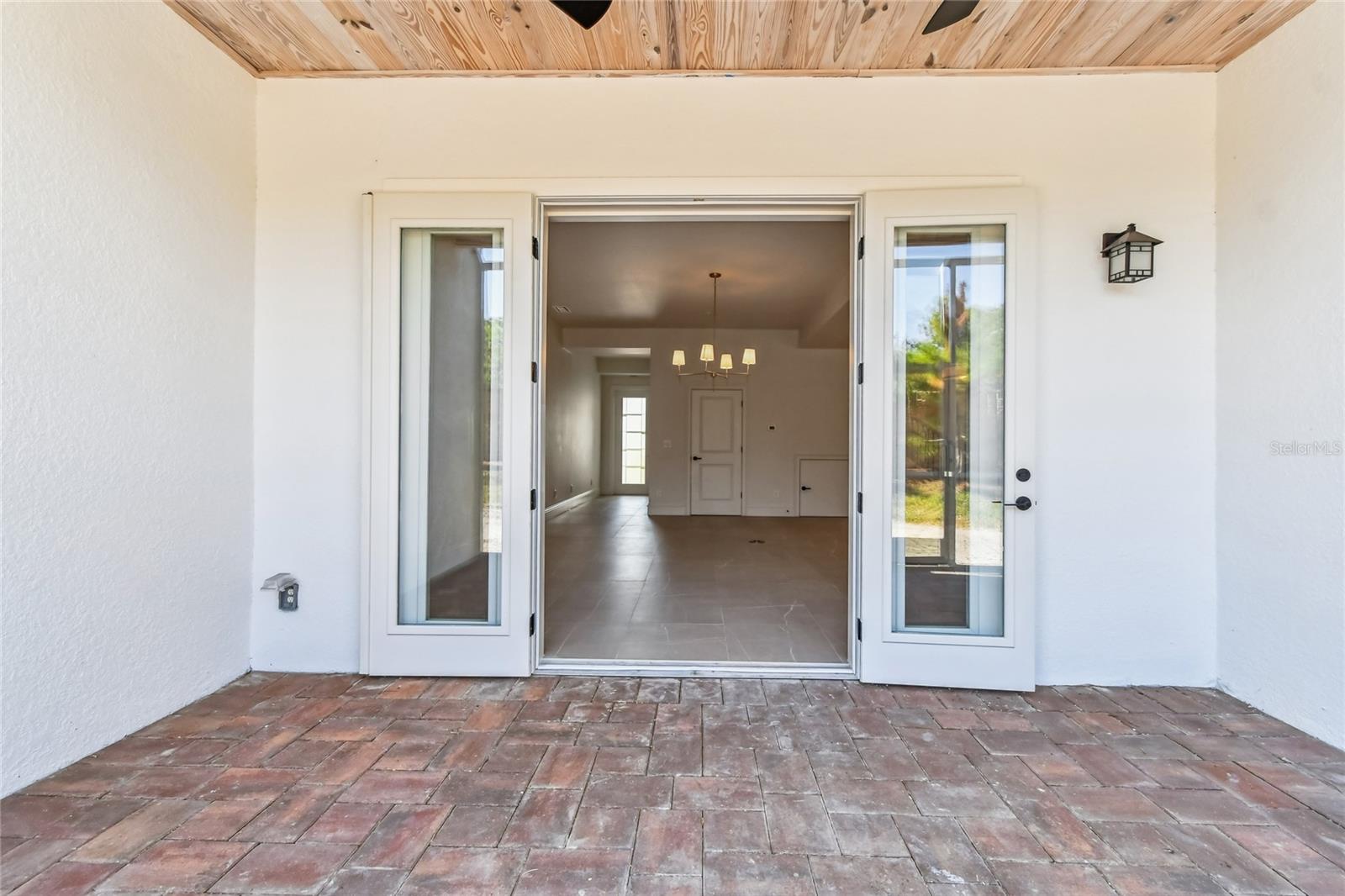 HIDDEN CREEK AT LAKEWOOD RANCH - Residential