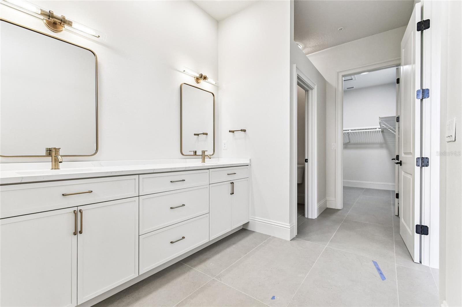 HIDDEN CREEK AT LAKEWOOD RANCH - Residential