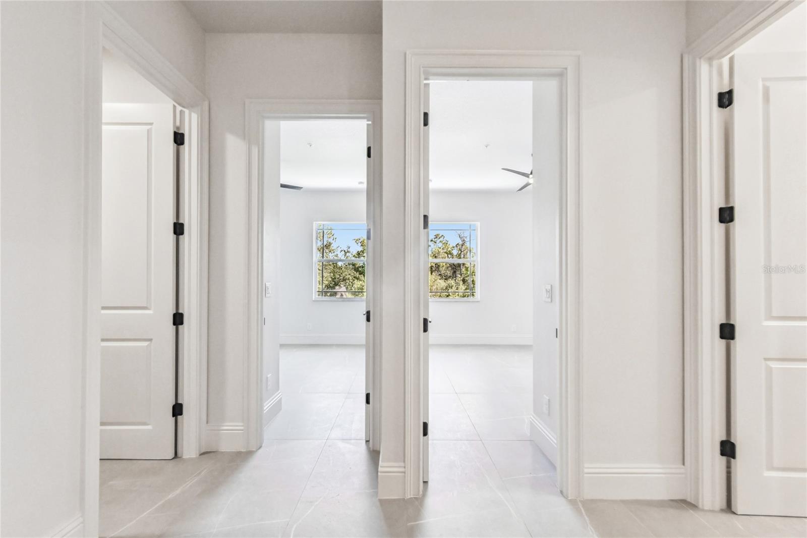 HIDDEN CREEK AT LAKEWOOD RANCH - Residential