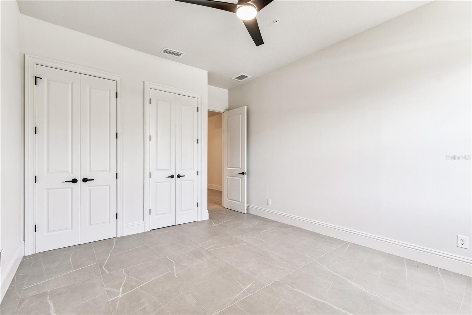 HIDDEN CREEK AT LAKEWOOD RANCH - Residential