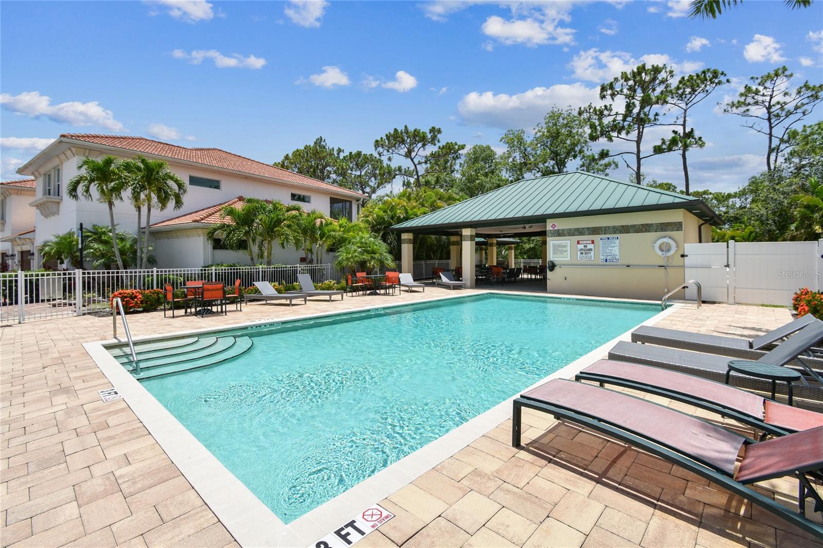 HIDDEN CREEK AT LAKEWOOD RANCH - Residential