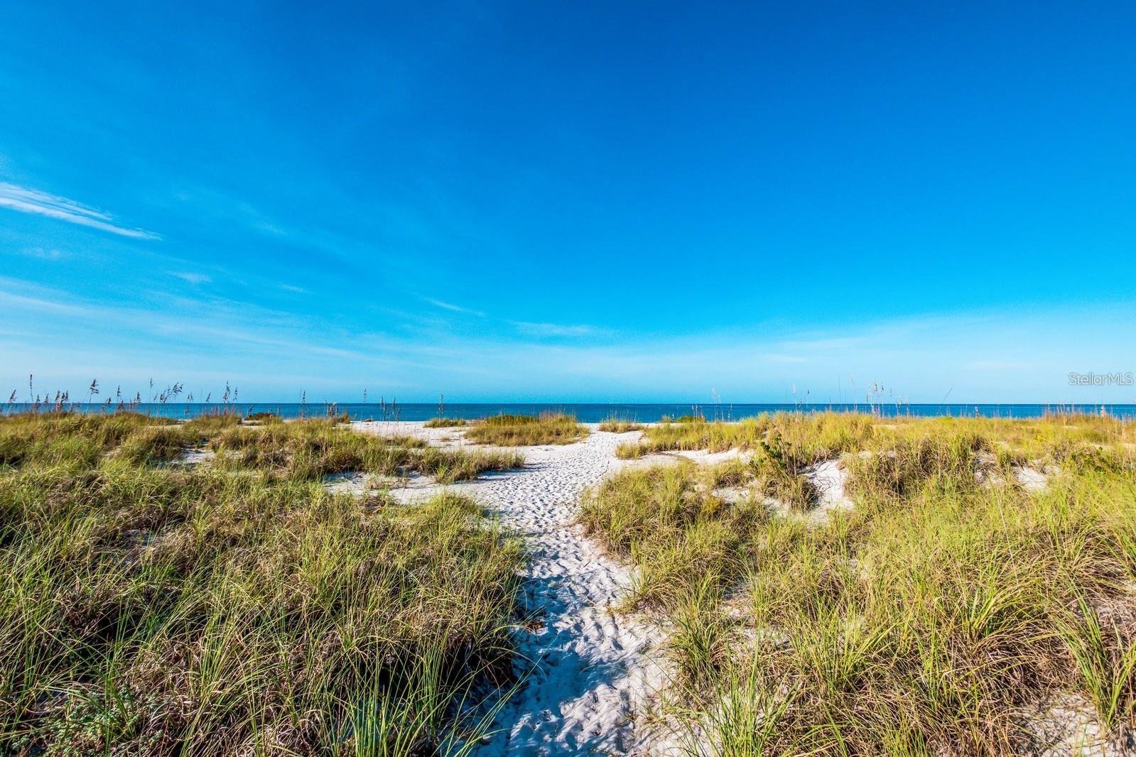 VILLAGE BOCA GRANDE CLUB - Residential