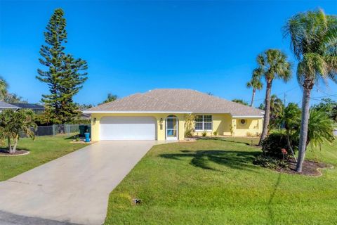 A home in PORT CHARLOTTE