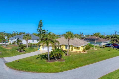 A home in PORT CHARLOTTE