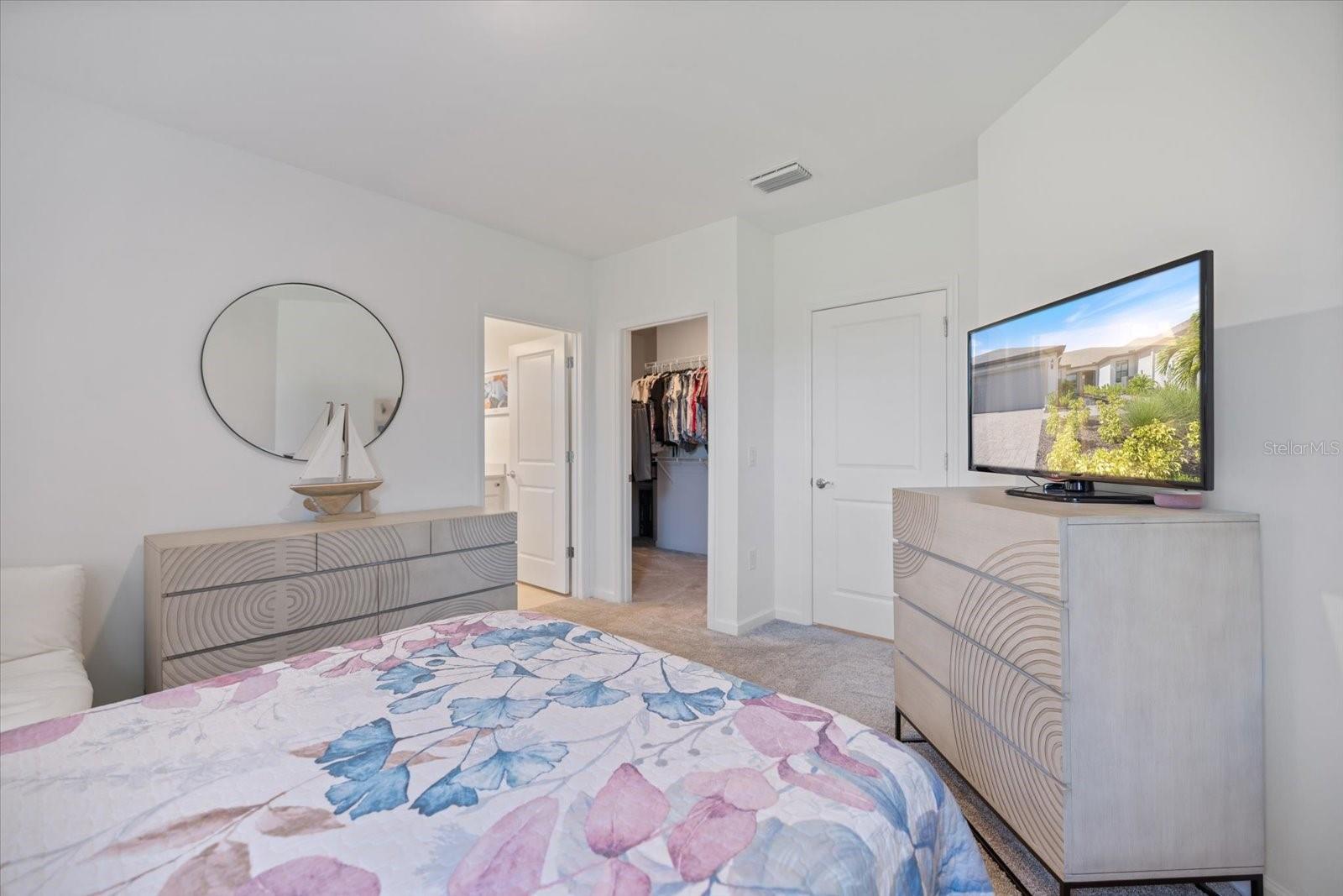 AVANTI/WATERSIDE - Residential