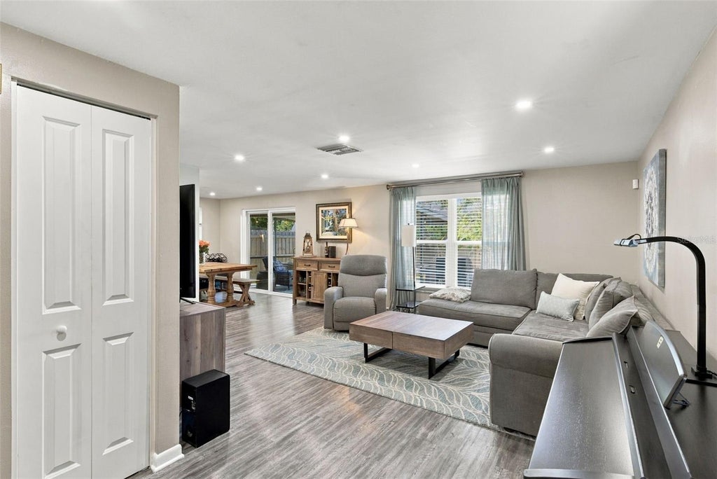 Photo of 16136 Foxfire Drive, Tampa, FL 33618 (MLS # TB8555266)