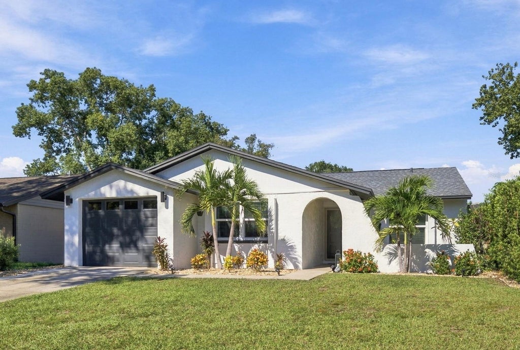 Photo of 16136 Foxfire Drive, Tampa, FL 33618 (MLS # TB8555266)