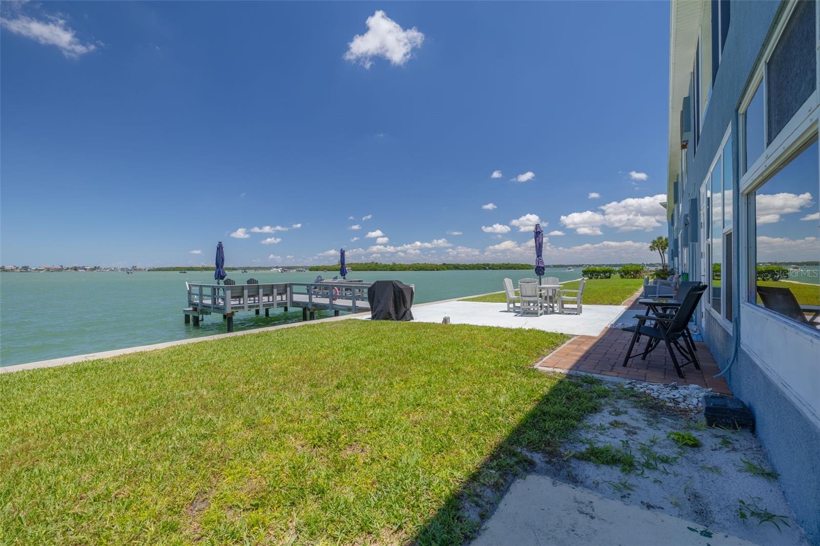 CAPRI ISLE GARDEN - Residential